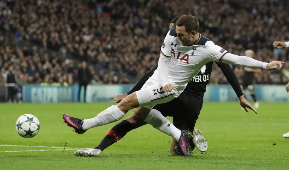 广厦男篮更衣室发声备战荷甲赛后尤文图斯调整名单以备荷甲，马德里竞技回应争议备战荷甲瞬间刷屏的简单介绍